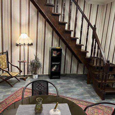 Home Away Home In Heart Of Tbilisi ภายนอก รูปภาพ
